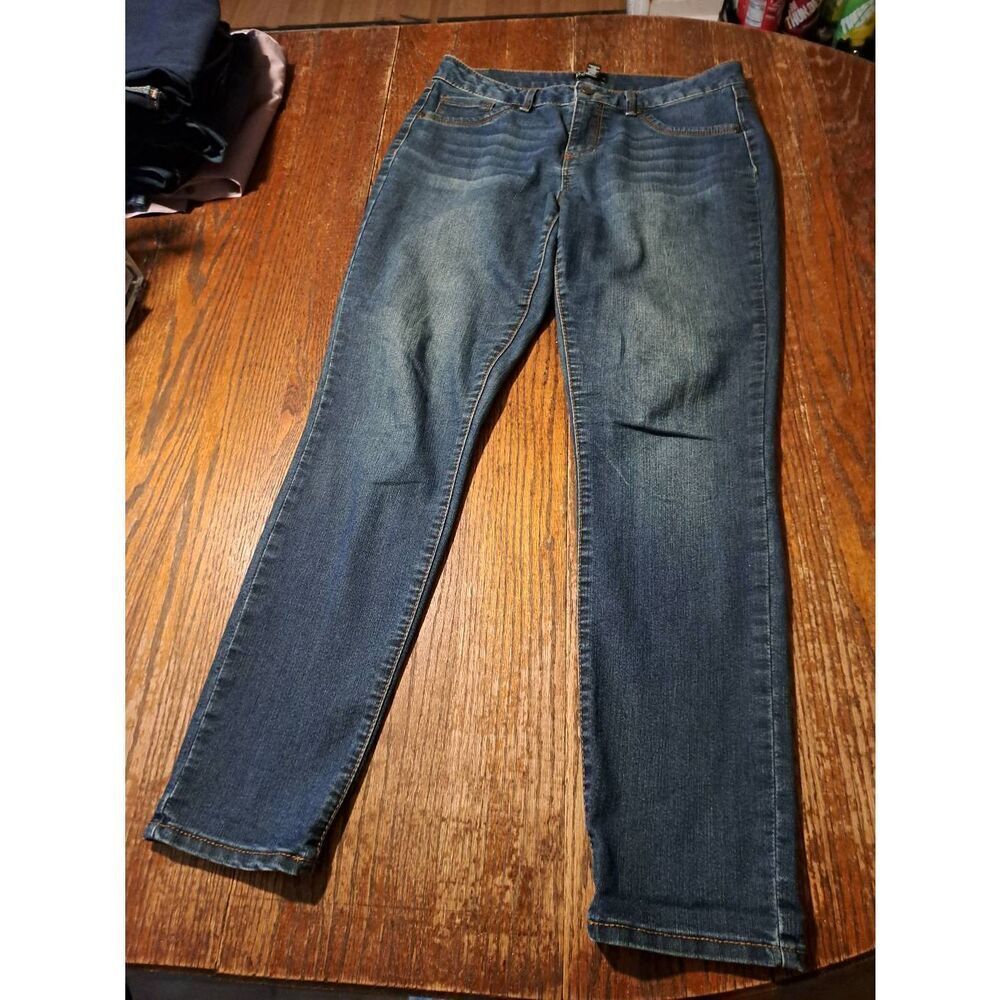 JNY Jones New York Size 8 Womens Denim Blue Jeans Casual Pants